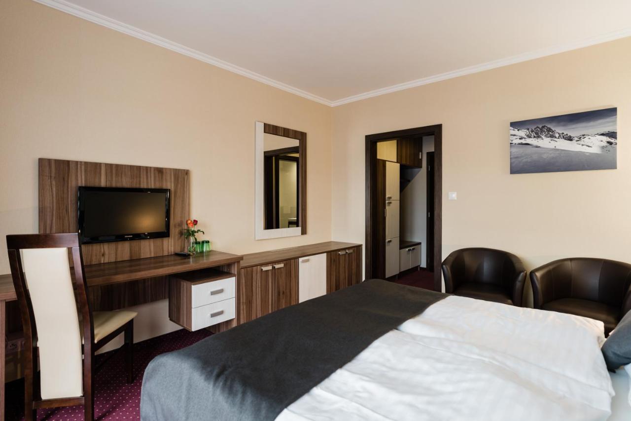 Hotel Menhard Eksteriør bilde